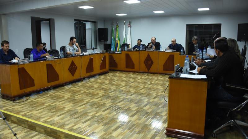 Vereadores solicitam aquisição de resfriadores de leite para agricultores